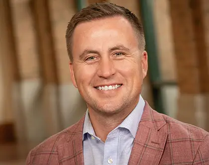 Eric Robbins portrait.